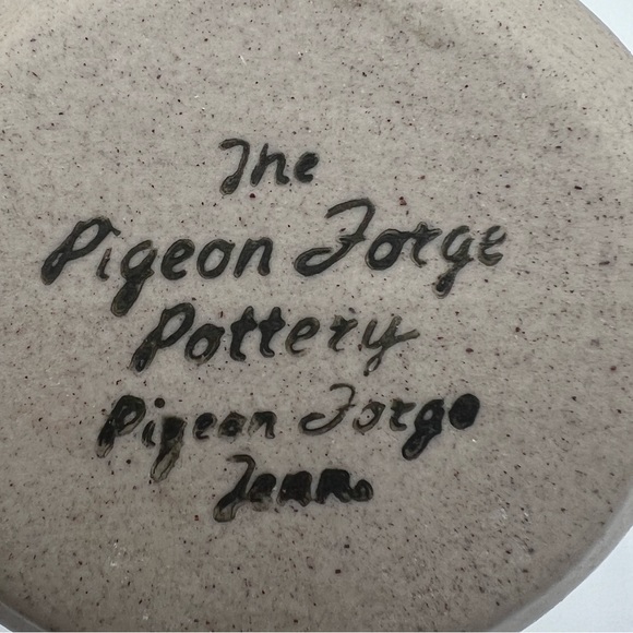 Pigeon Forge Pottery 5 pc set - Picture 7 of 8